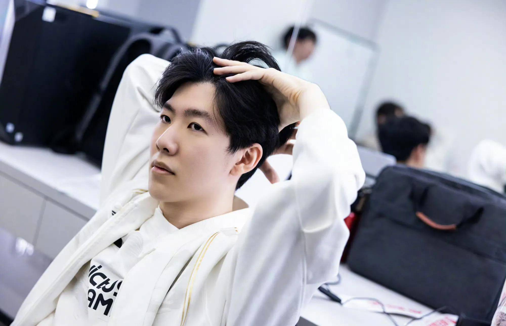 直塞打穿 直塞打穿