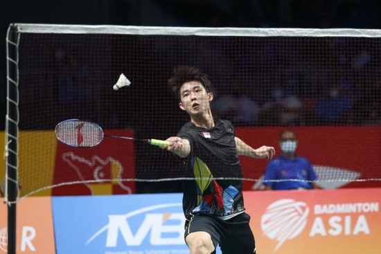 湖人改用换 湖人改用换